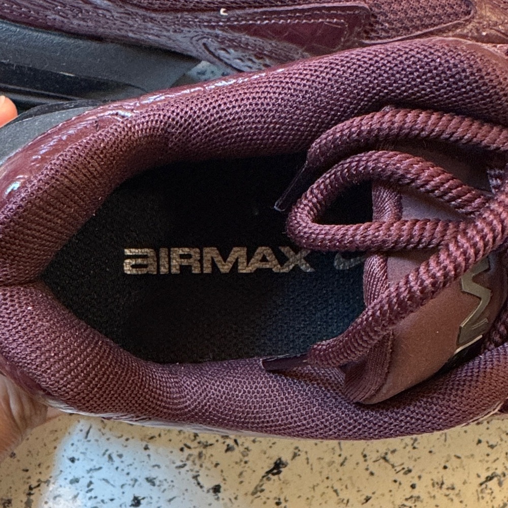 Nike Low-Top Maroon Athletic Sneakers - Picture 12 of 16